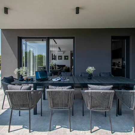 Villa Delecto Sea View Kamenjak, Premantura